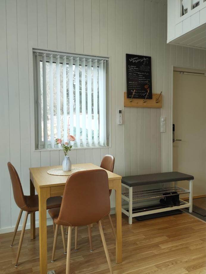 Bålsta Studio Houses Esterno foto